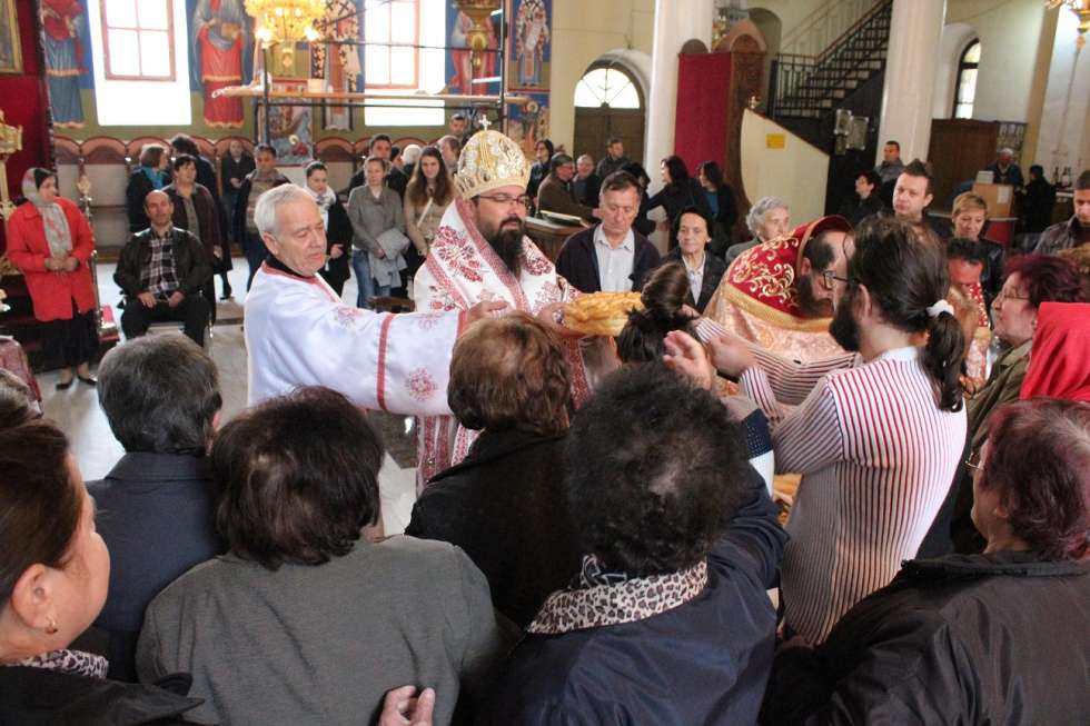 Благовештение во соборниот храм „ свети Кирил и Методиј“ во Тетово