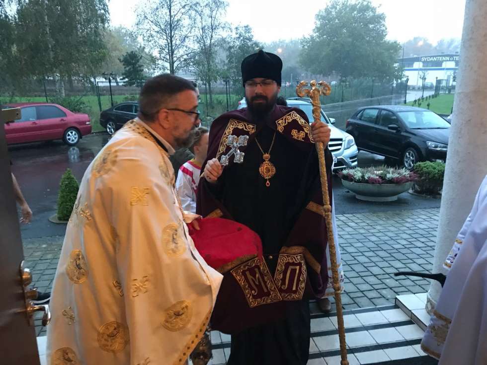 Вечерна богослужба во храмот свети Наум Охридски во Малме - Шведска