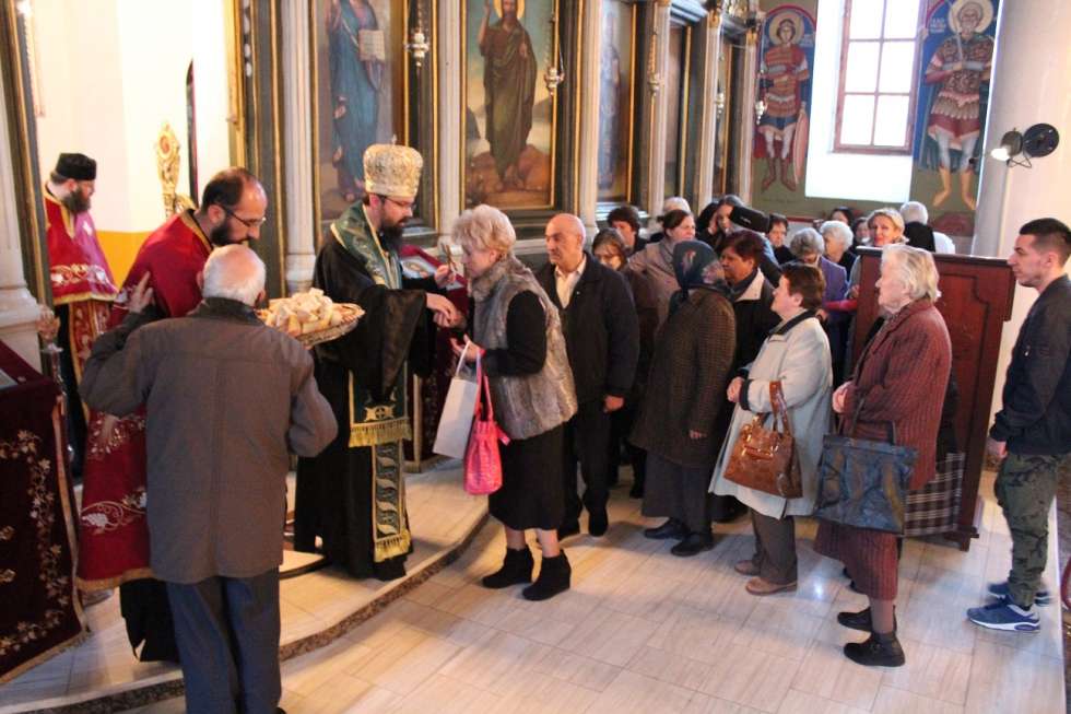  Акатис на Пресвета Богородица