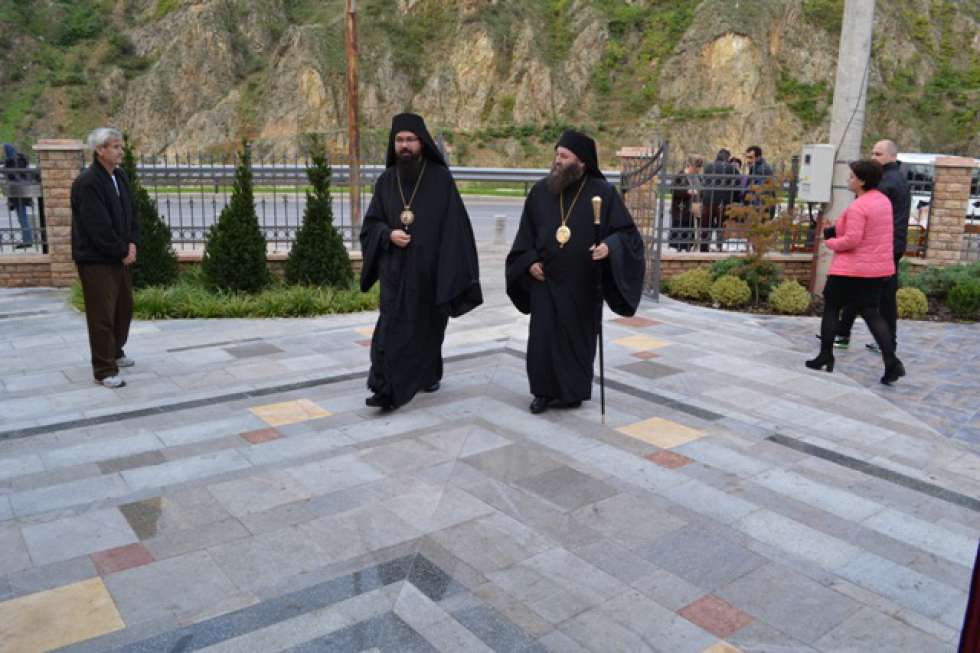 Литургија на Покров на Пресвета Богородица во штипско Ново Село