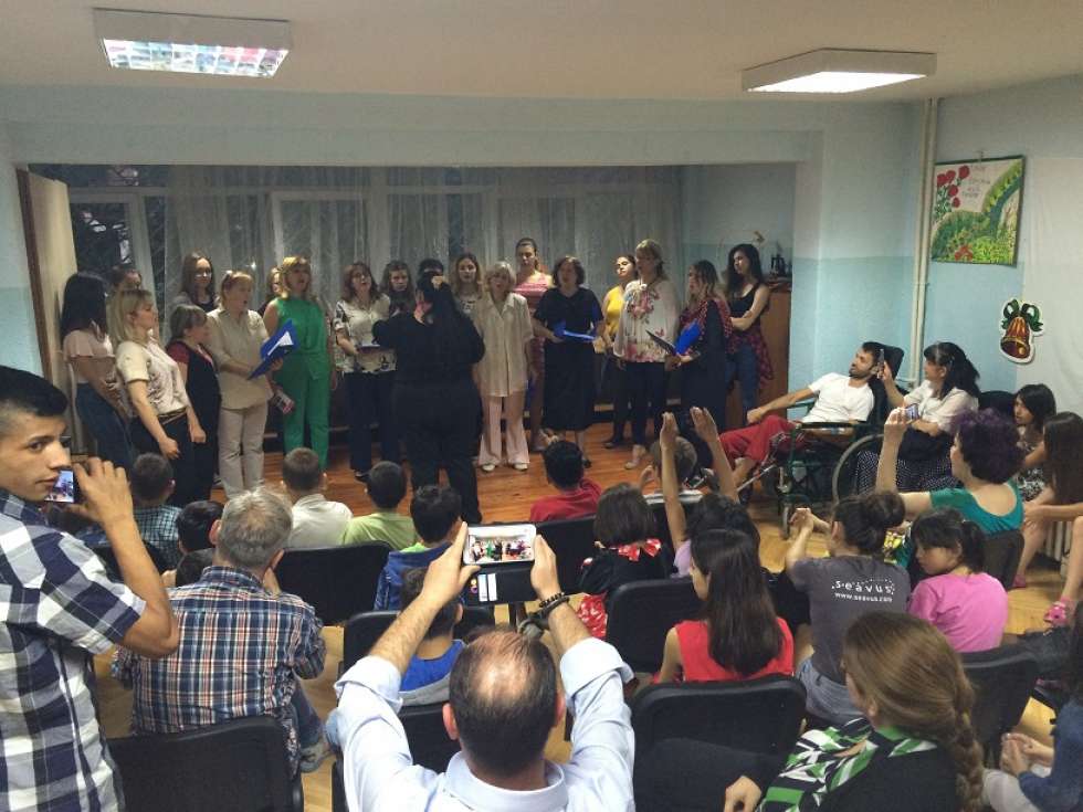 Во посета на домот за деца без родителска грижа  „11 Октомври“ од Скопје