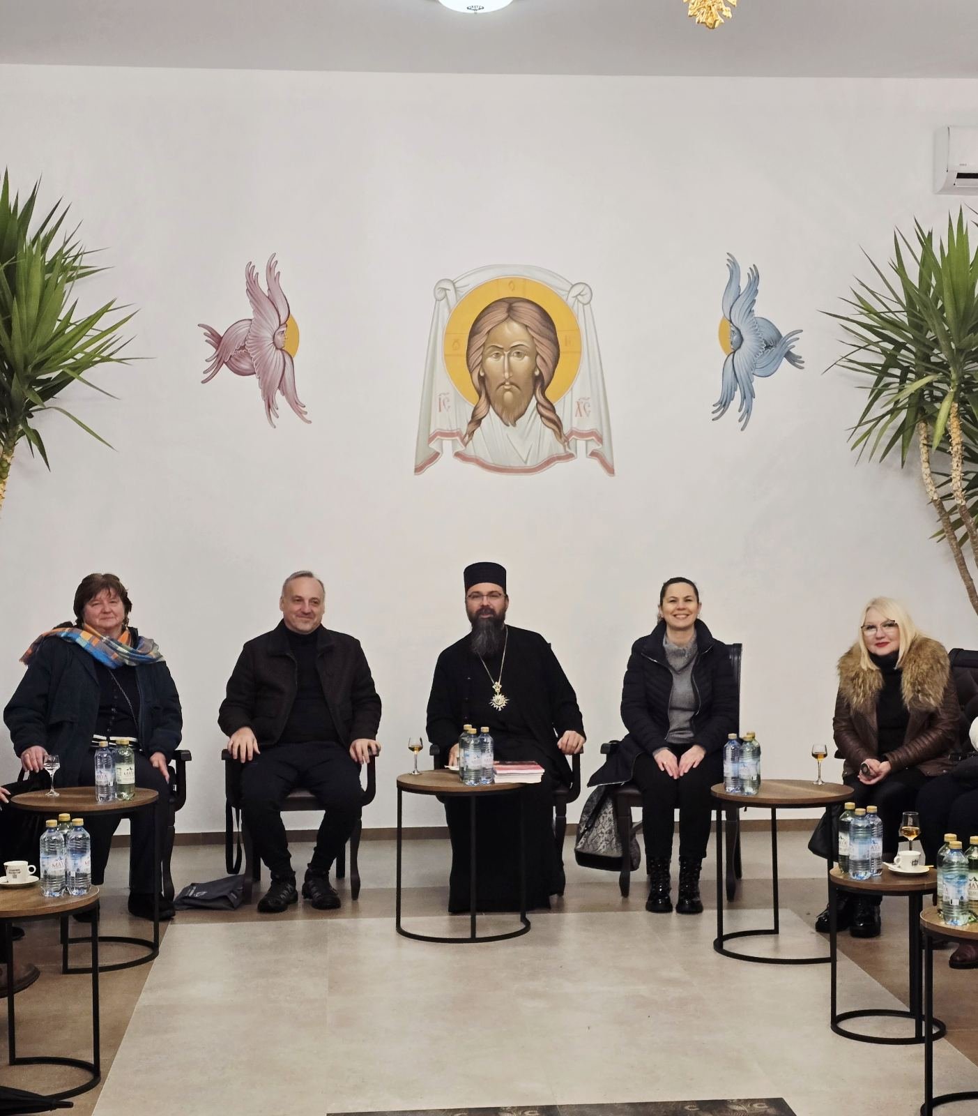 Средба со директорот на Институтот за национална историја проф.д-р Митко Панов
