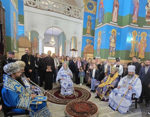 Покров на Пресвета Богородица