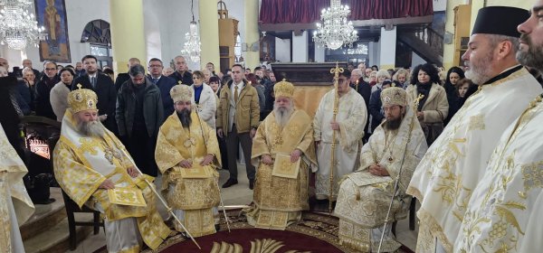 Торжествено прославен празникот на светиот Николај Мирликиски во градот Штип