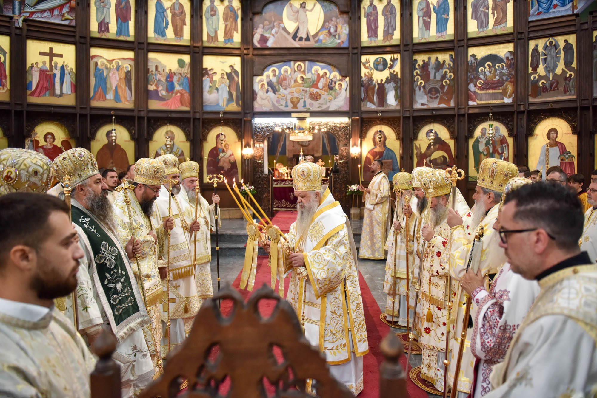 Литургиско чествување на Денот на сите македонски светители и 40-годишнината од епископската служба на Архиепископот Стефан - слика 12