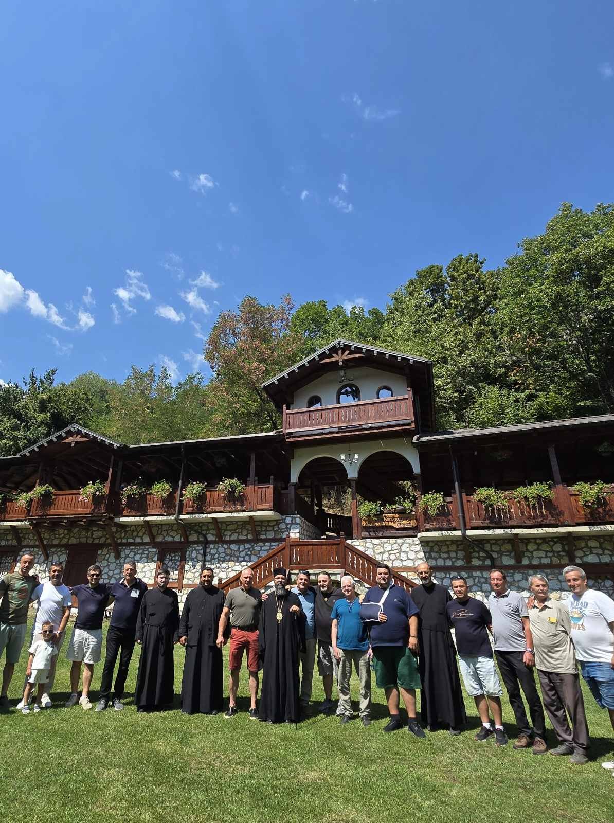 Oсветување на куполниот крст и камбана за храмот ,,Успение на Пресвета Богородица" - с. Галате, Гостивар - слика 2